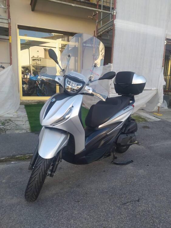 Piaggio Beverly 400 ABS-ASR (2021 - 24) (5)