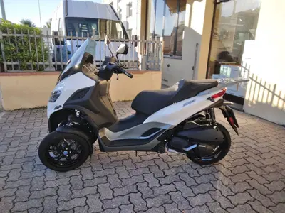 Piaggio MP3 310 (2025 - 26) usata