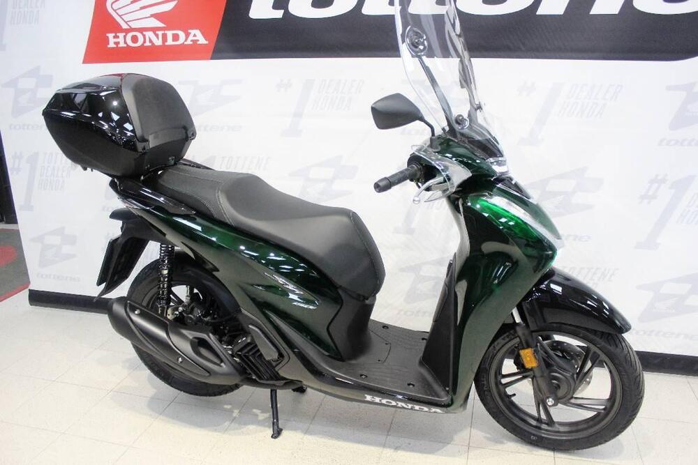 Honda SH 150i Vetro (2024 - 25) (3)