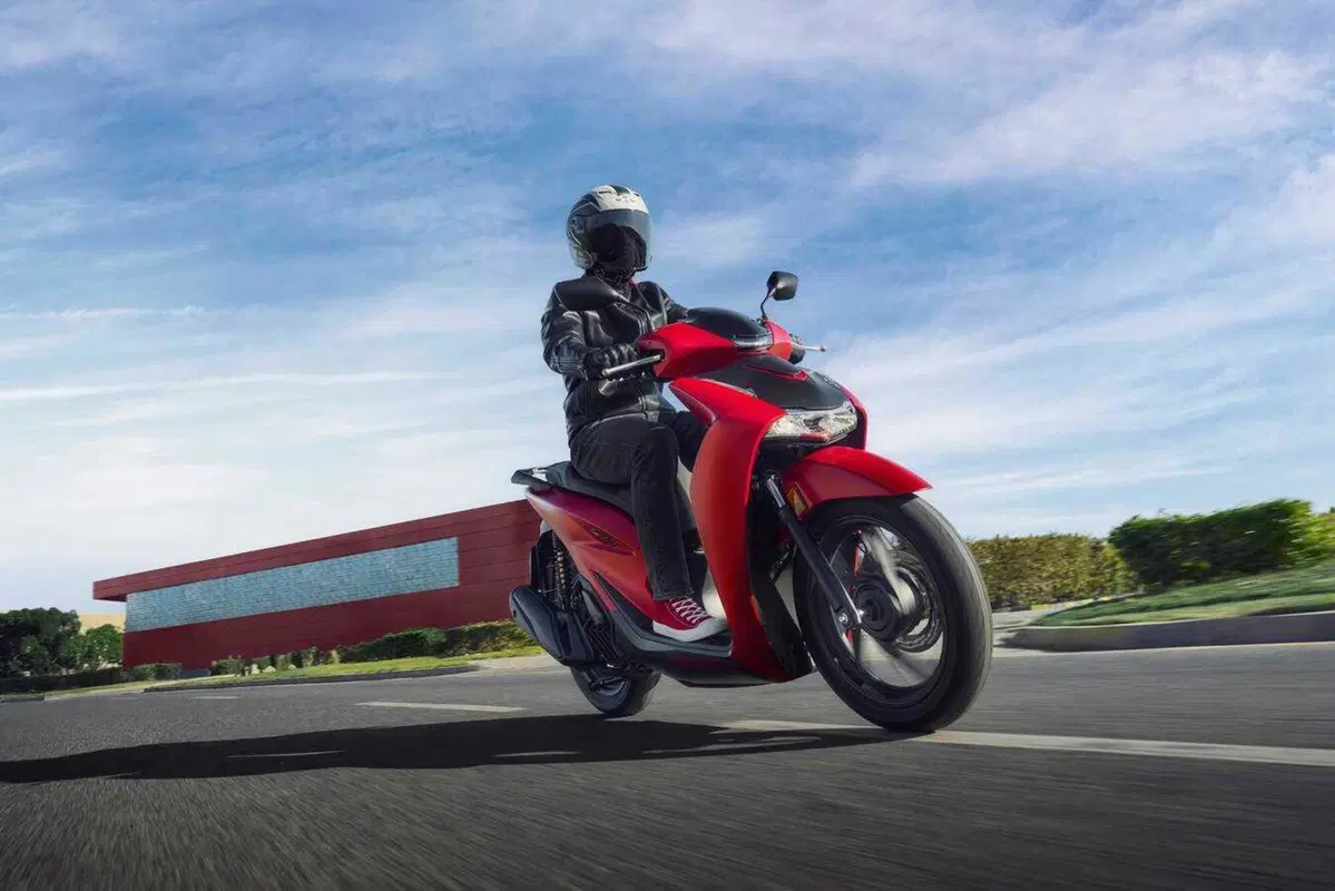 Honda porta a EICMA 2025 i nuovi SH 125 e 150 (10)