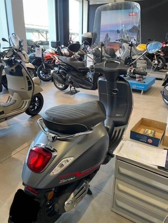 Vespa Sprint 125 3V ie Sport ABS (2021 - 22) (4)