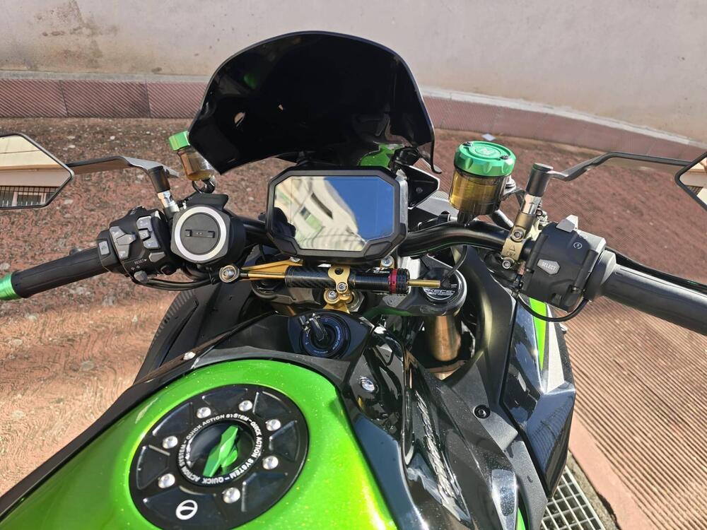 Kawasaki Z H2 SE (2021 - 24) (2)