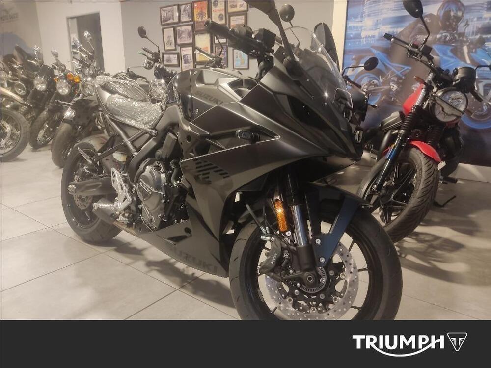 Suzuki GSX-8R (2024 - 25)