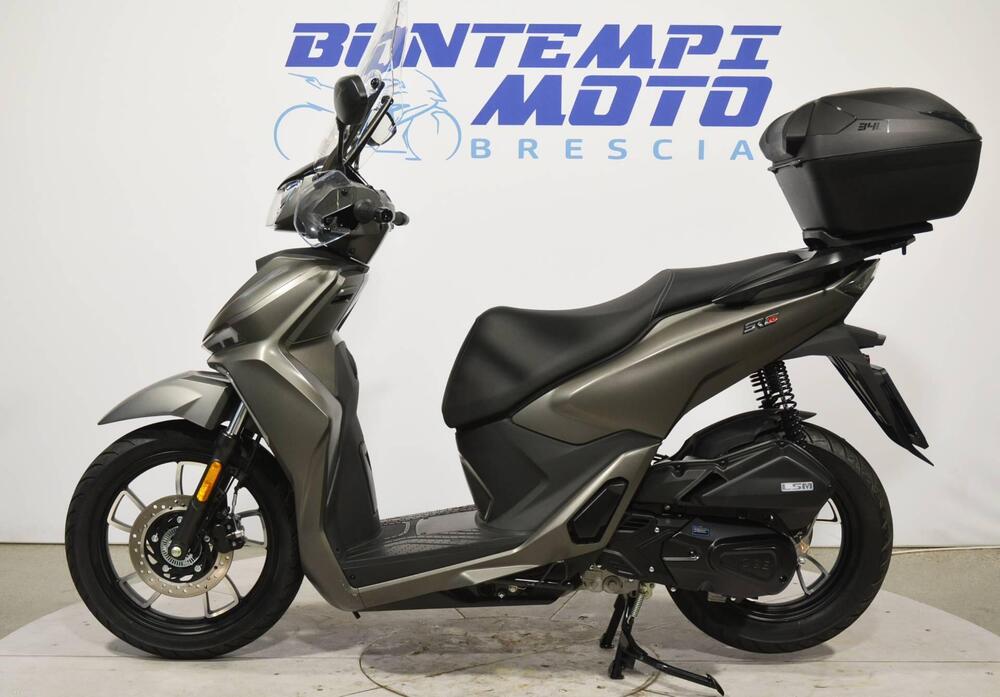 Voge Sfida SR16 200 (2025) (2)