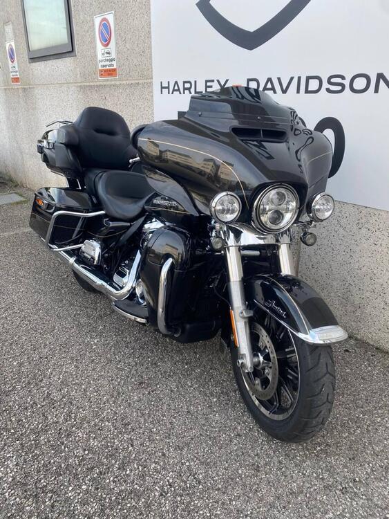 Harley-Davidson 107 Electra Glide Ultra Limited (2017 - 18) - FLHTK (3)
