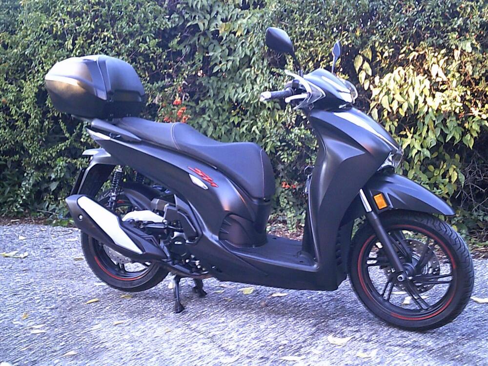 Honda SH 350 Sport (2021 - 24) (3)