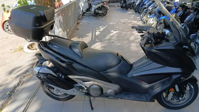 Kymco AK 550 ETS (2021 - 26) (3)