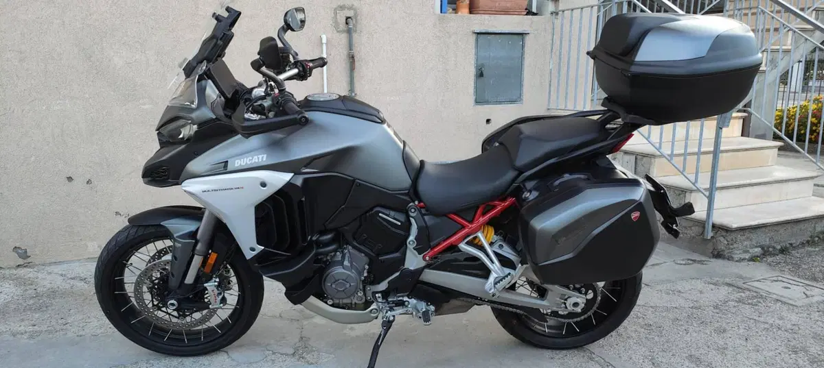 Ducati Multistrada V4 S (2021 - 24) (2)