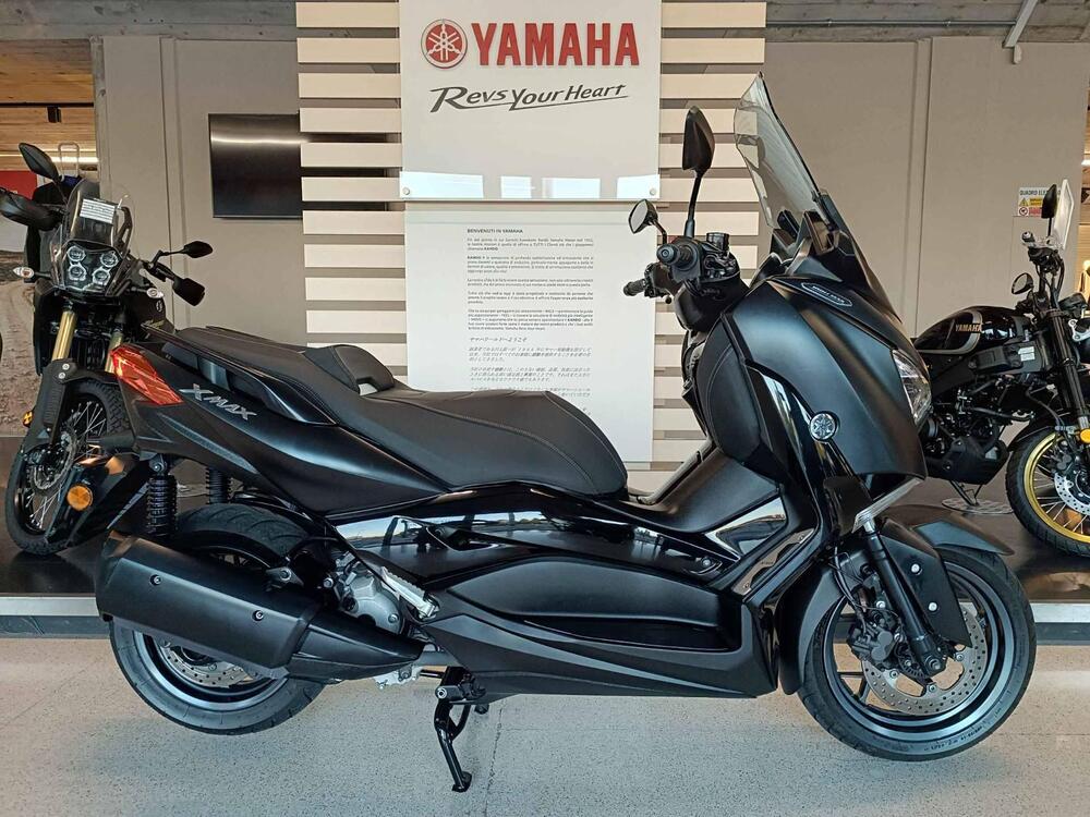 Yamaha X-Max 300 Iron Max (2019 - 20)