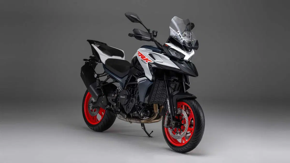 Benelli TRK 902 TRK 902 Stradale (2026) (3)