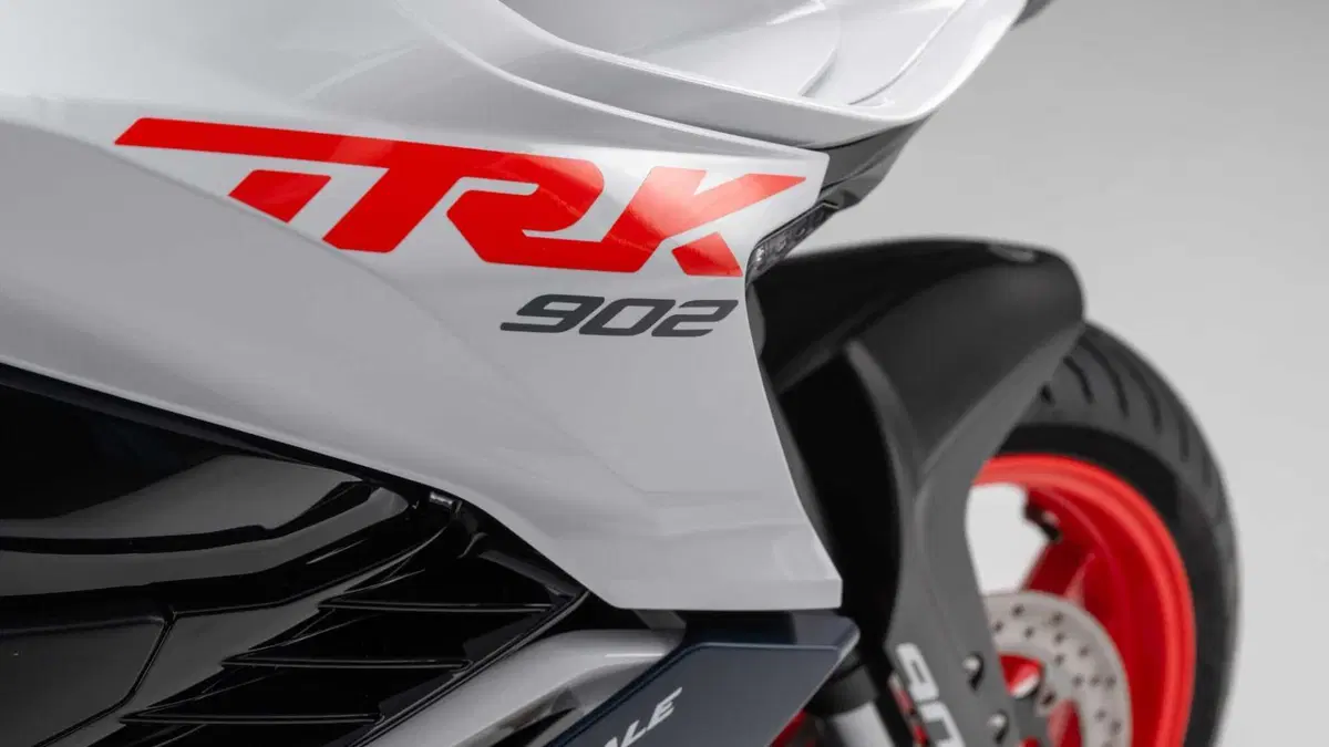 Benelli TRK 902 TRK 902 Stradale (2026) (5)