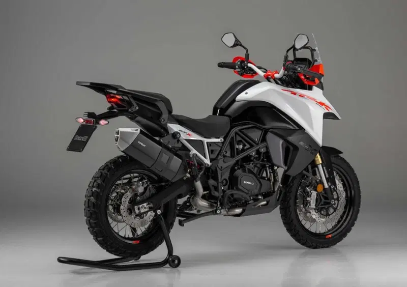Benelli TRK 602 TRK 602 X (2026) (3)