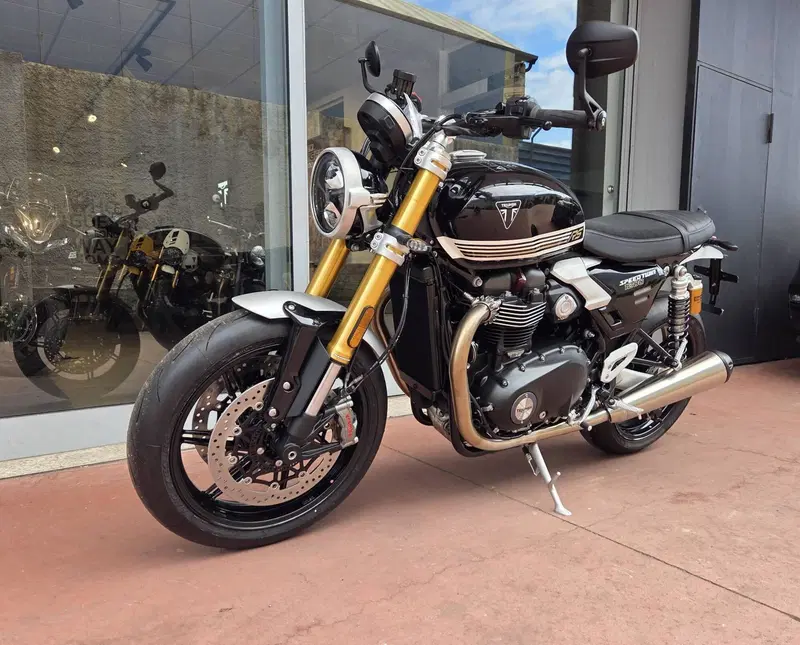 Triumph Speed Twin 1200 RS (2025 - 26) (8)