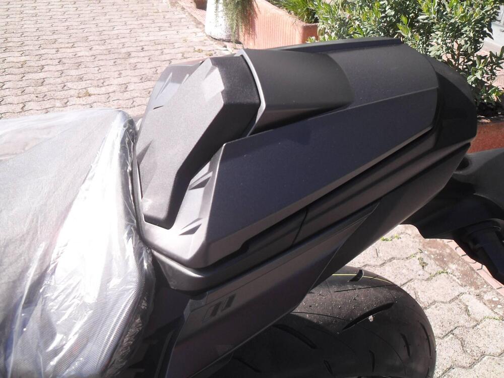 Suzuki GSX-S1000 EVO (2025) (5)