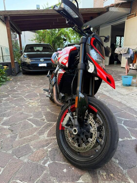 Ducati Hypermotard 950 RVE (2022 - 25) (2)