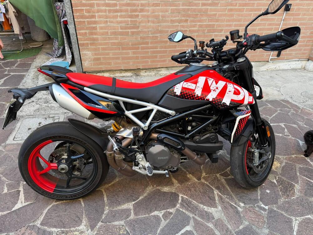 Ducati Hypermotard 950 RVE (2022 - 25) (5)