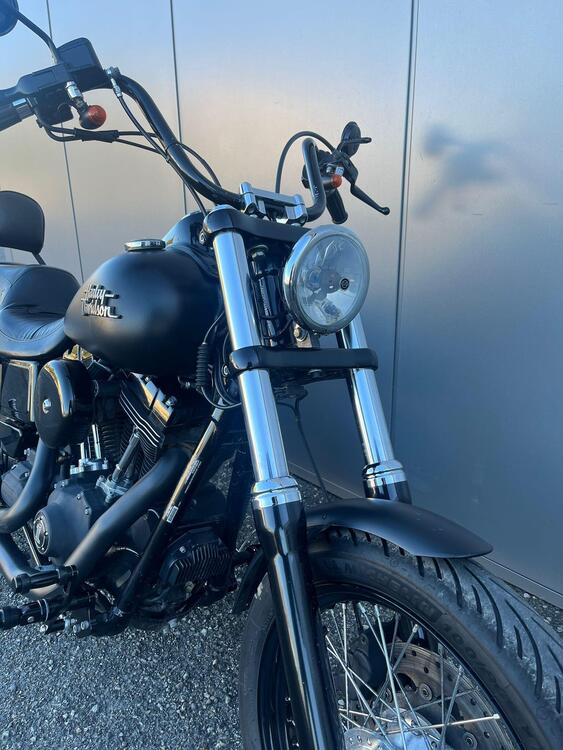 Harley-Davidson 1584 Street Bob (2008 - 15) - FXDB (4)