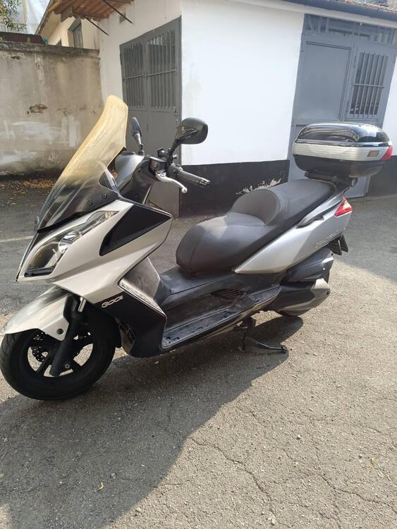 Kymco Downtown 300i (2009 - 17) (3)