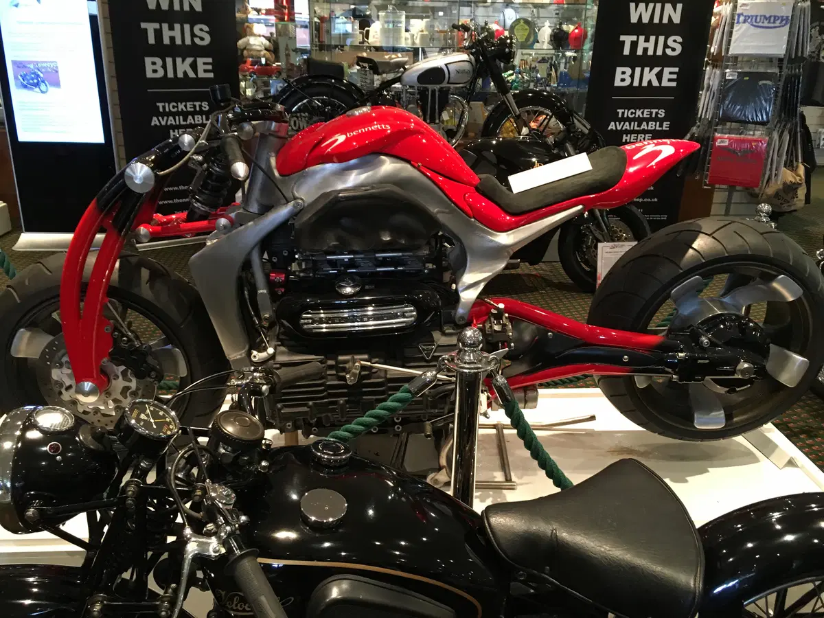 Honda Africa Twin, il ritorno della moto totale