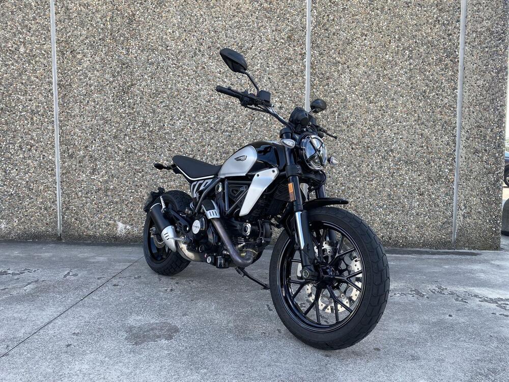 Ducati Scrambler 800 Icon (2023 - 25) (4)