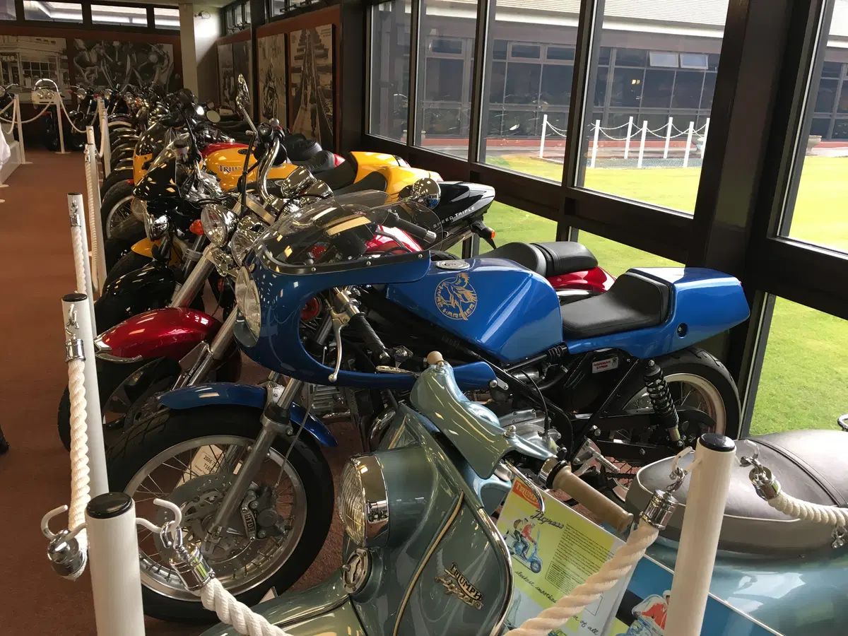 Honda Africa Twin, il ritorno della moto totale (11)