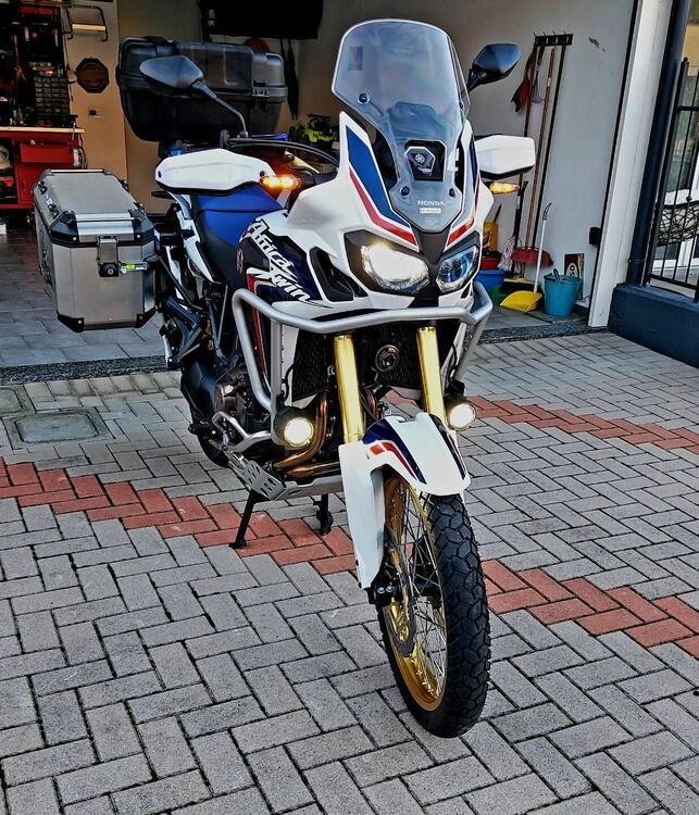Honda Africa Twin CRF 1000L DCT ABS (2016 - 17) (4)