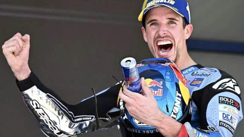 Alex Marquez: "Il mio cognome? Non mi toglie il sonno, ma se con un altro mi darebbero pi&ugrave; valore" [VIDEO]