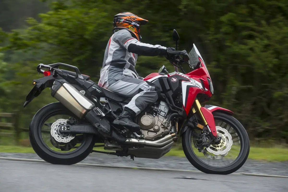 Honda Africa Twin, il ritorno della moto totale (9)