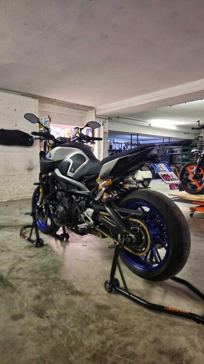 Yamaha MT-09 SP (2018 - 20) (4)