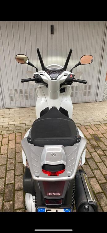 Honda SH 300 i Sport ABS (2018 - 20) (4)