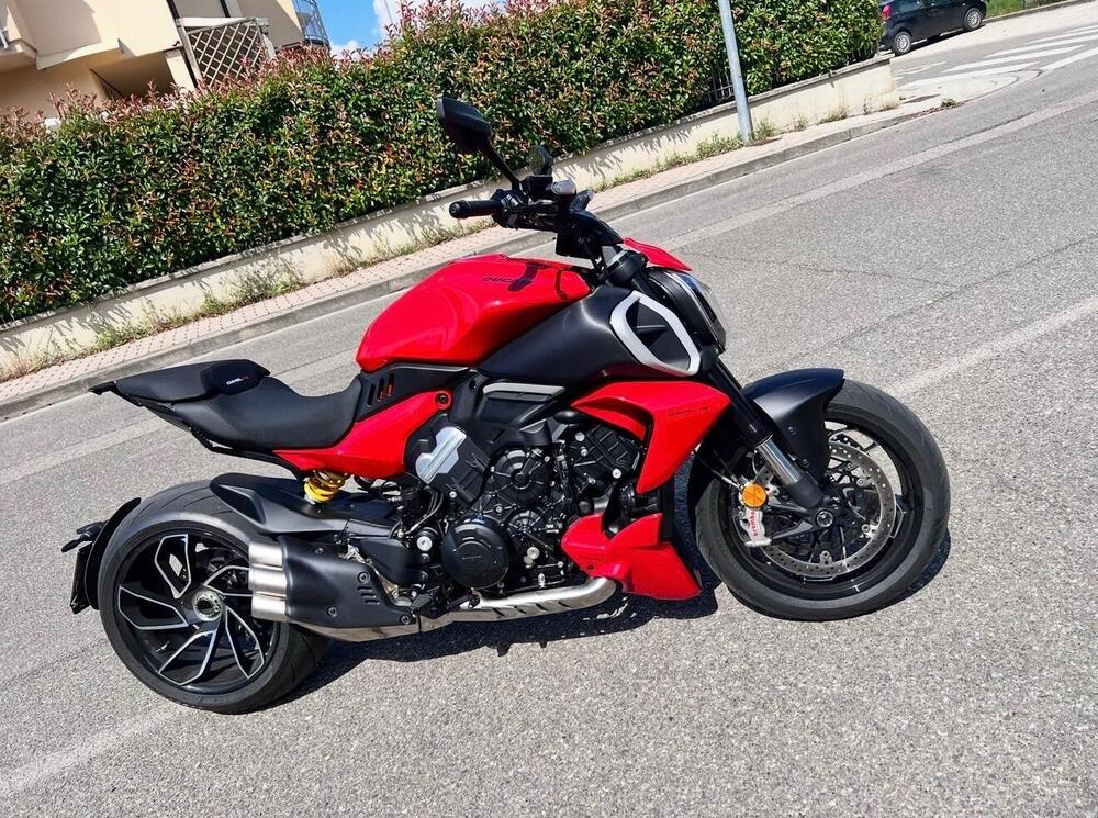 Ducati Diavel V4 (2023 - 25) (5)