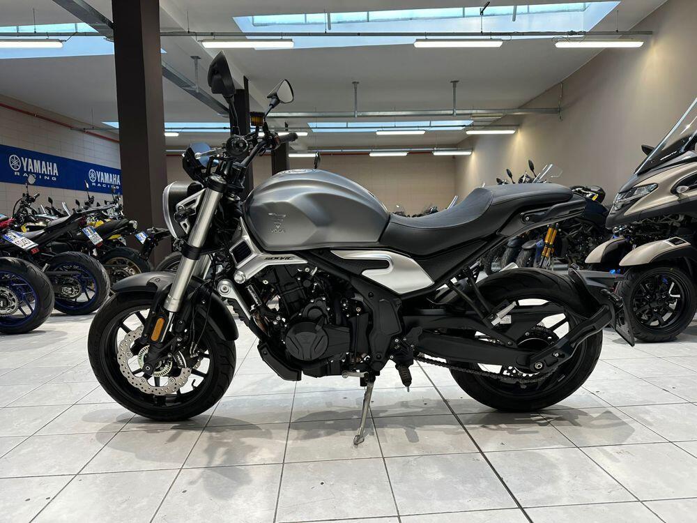 Voge Trofeo 500AC (2022 - 25) (2)