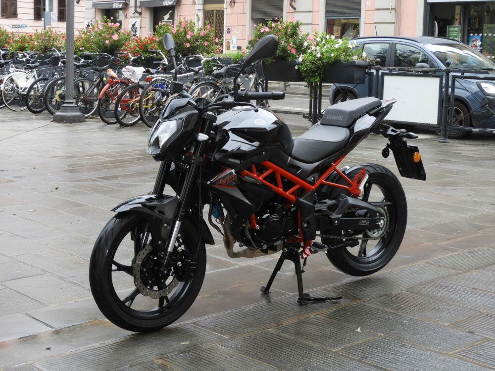 Benelli BN 125 (2021 - 25) (3)