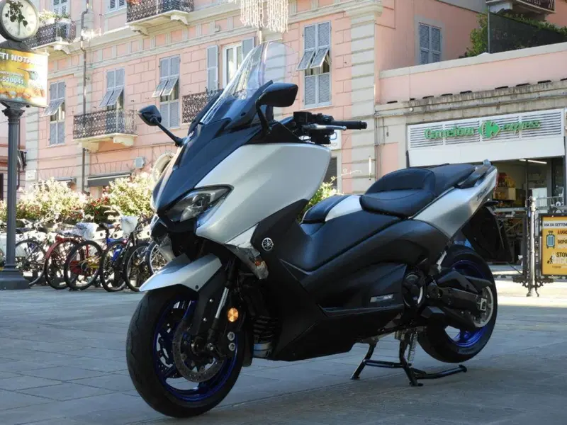 Yamaha T-Max 530 SX (2017 - 19) (4)