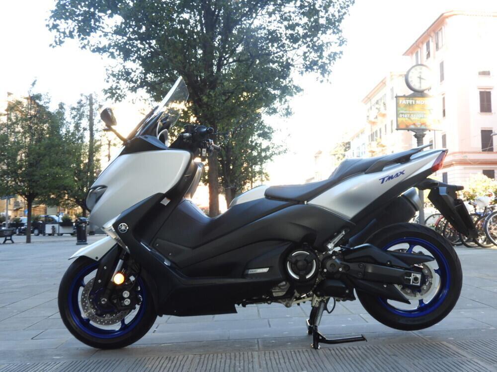 Yamaha T-Max 530 SX (2017 - 19) (5)