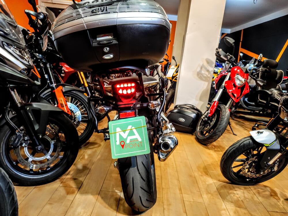 Honda VFR 800 (2006 - 13) (4)