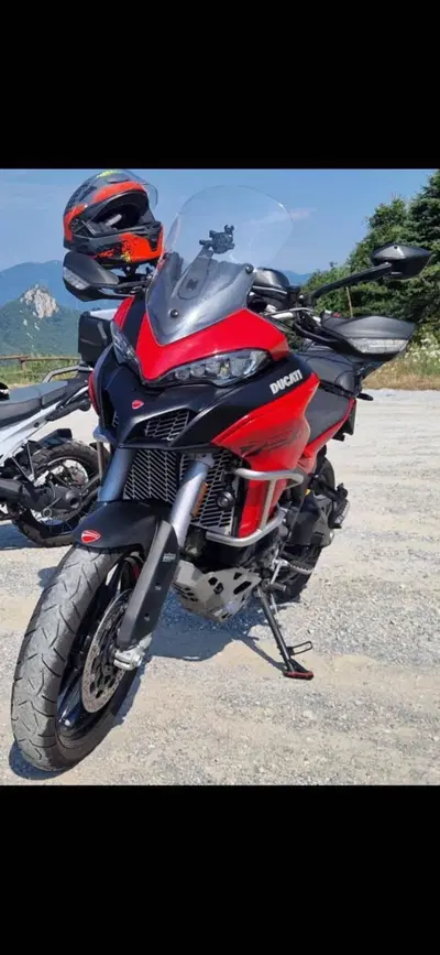 Ducati Multistrada V2 S (2022 - 24) usata