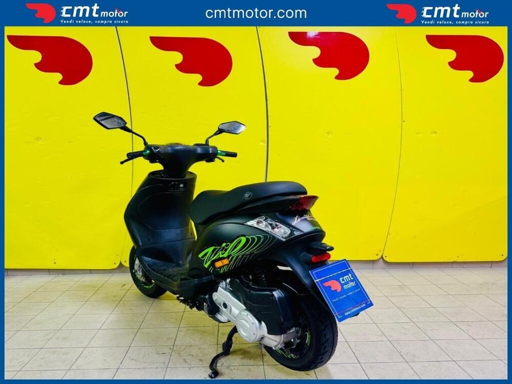 Piaggio Zip 50 4T (2021 - 25) (4)