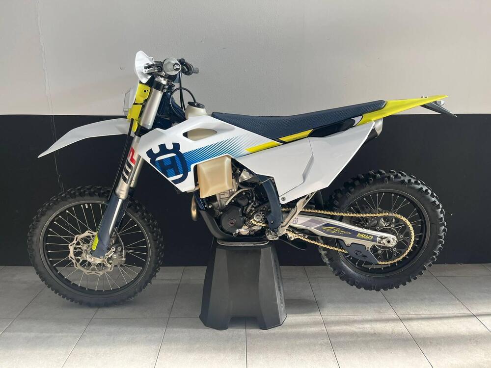 Husqvarna FE 250 (2024) (2)