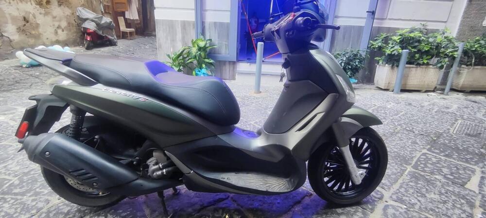 Piaggio Beverly 300 S i.e. ABS-ASR (2016 - 20) (3)
