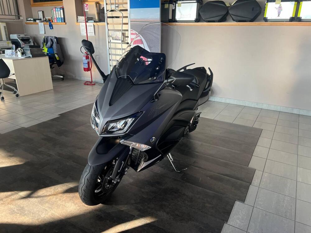 Yamaha T-Max 530 (2015 - 16) (3)
