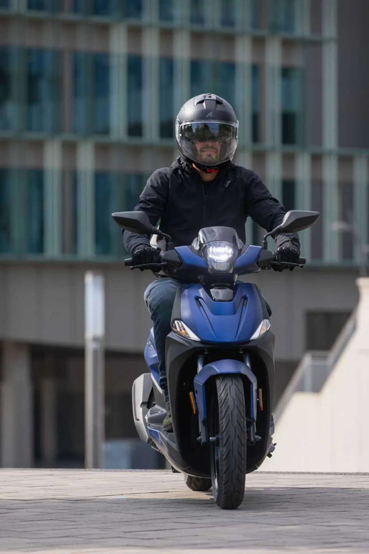 EICMA 2025: KYMCO presenta l'Agility NX e il People R... ibrido! (2)