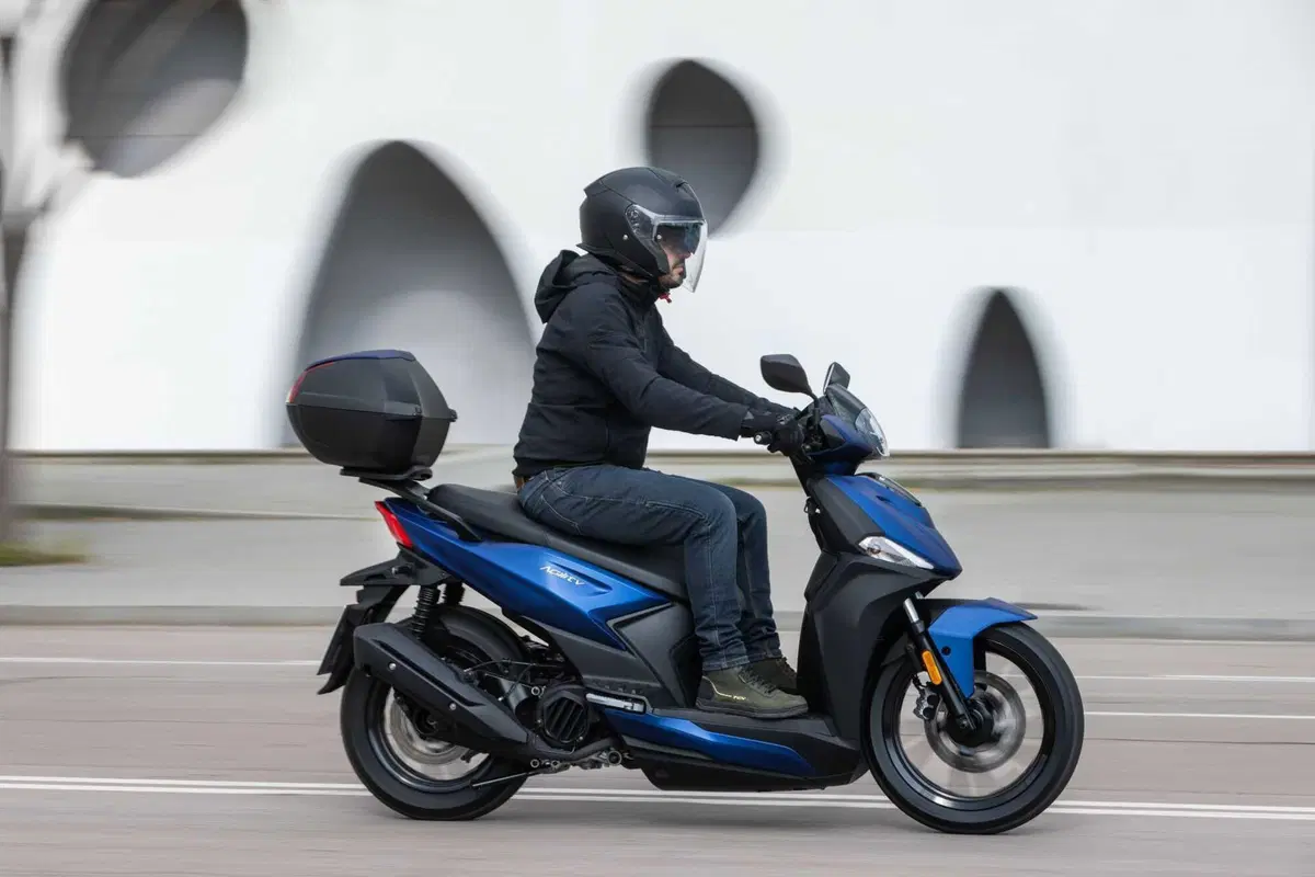EICMA 2025: KYMCO presenta l'Agility NX e il People R... ibrido! (5)