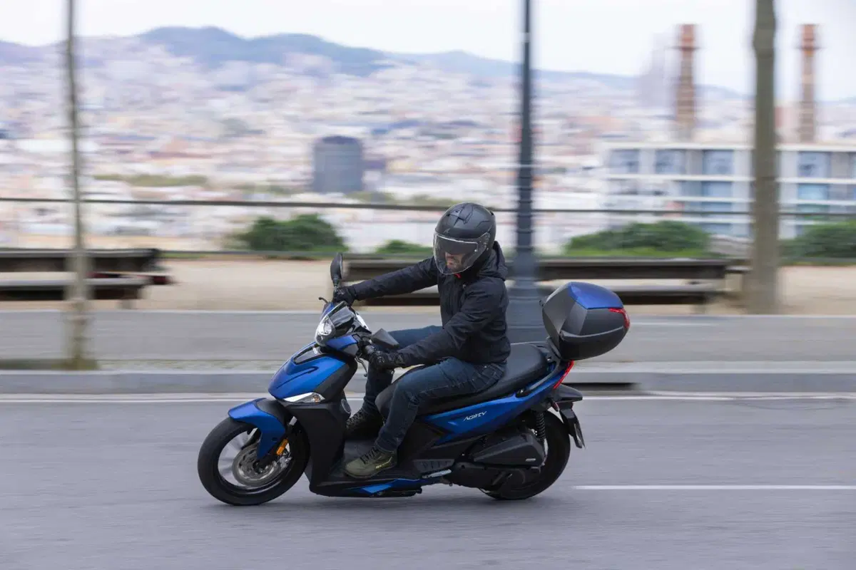 EICMA 2025: KYMCO presenta l'Agility NX e il People R... ibrido! (9)
