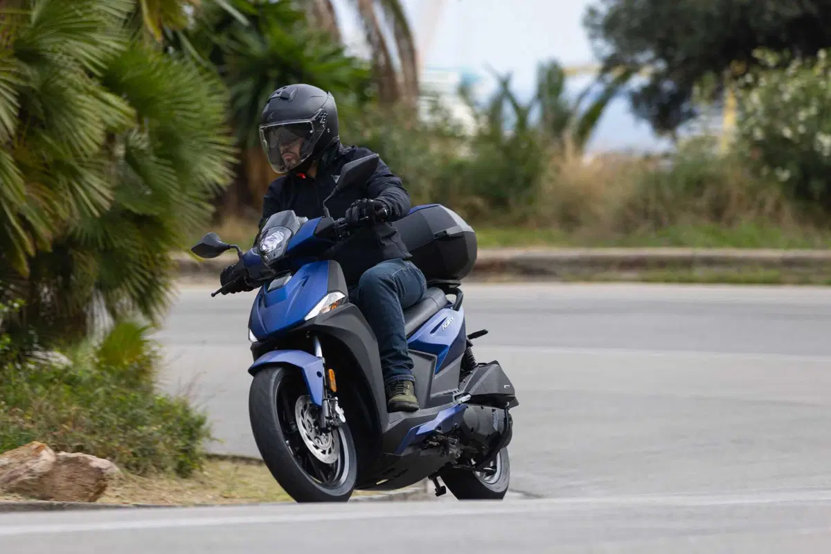 EICMA 2025: KYMCO presenta l'Agility NX e il People R... ibrido! (11)
