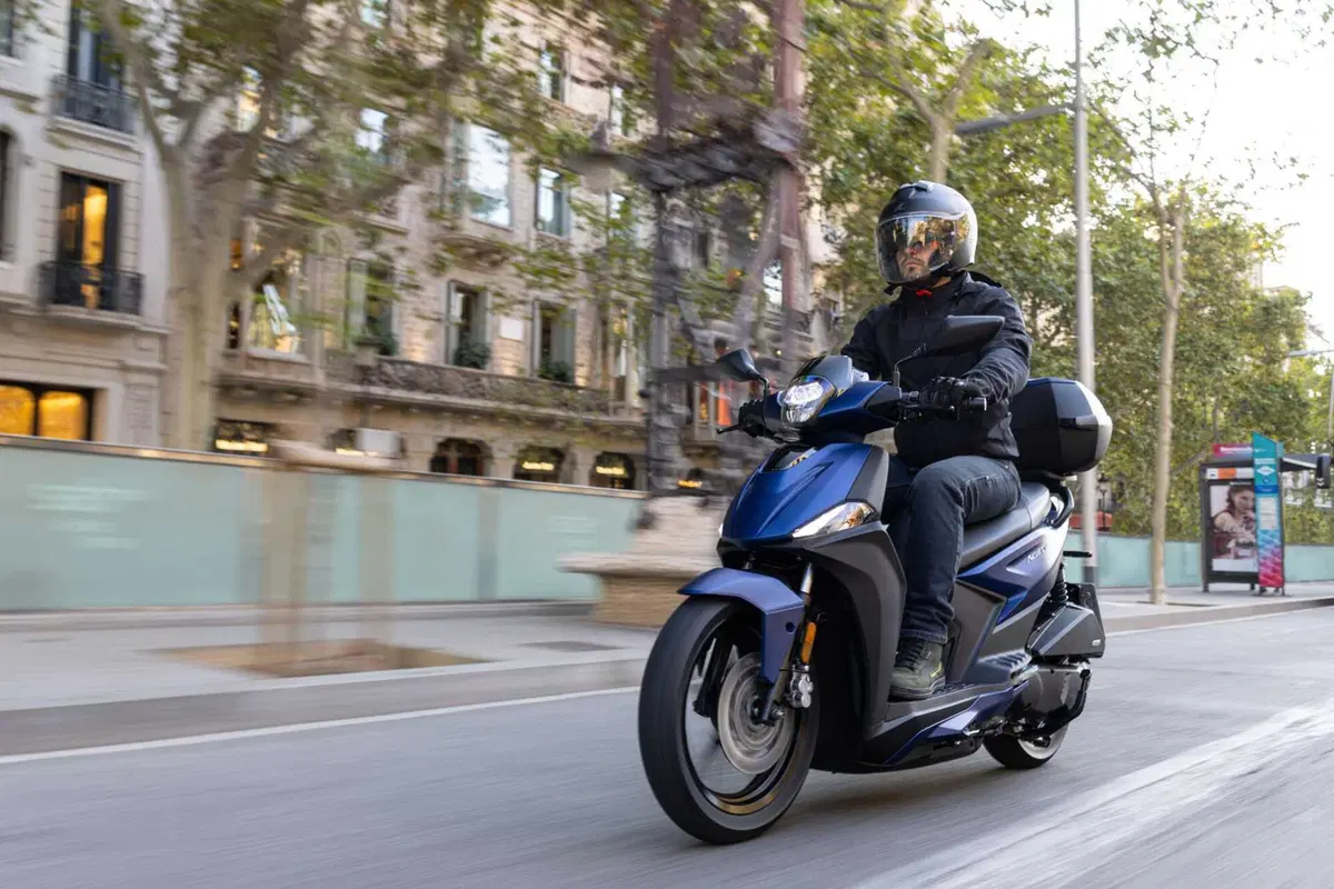 EICMA 2025: KYMCO presenta l'Agility NX e il People R... ibrido! (15)