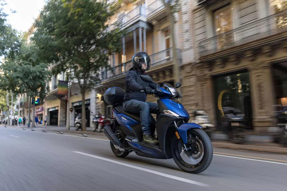 EICMA 2025: KYMCO presenta l'Agility NX e il People R... ibrido! (17)