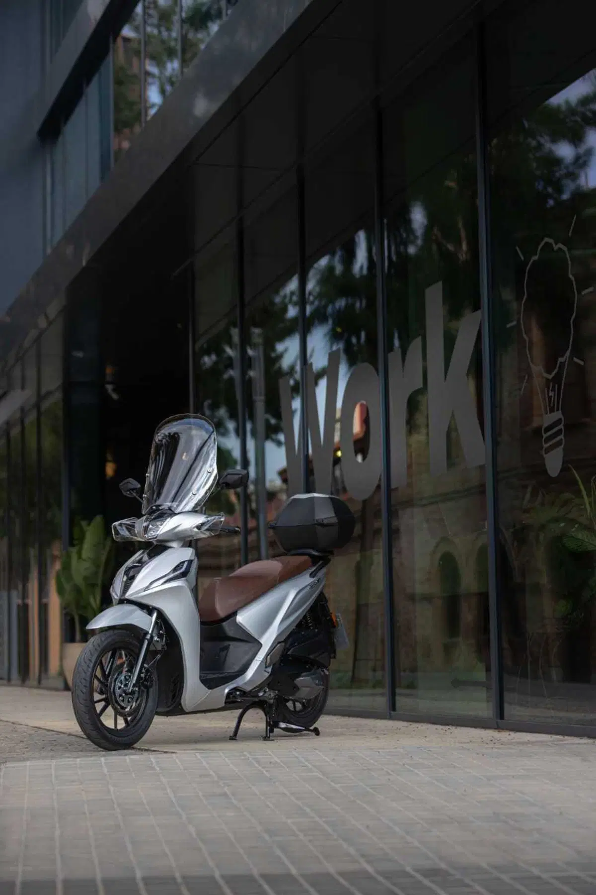EICMA 2025: KYMCO presenta l'Agility NX e il People R... ibrido! (13)