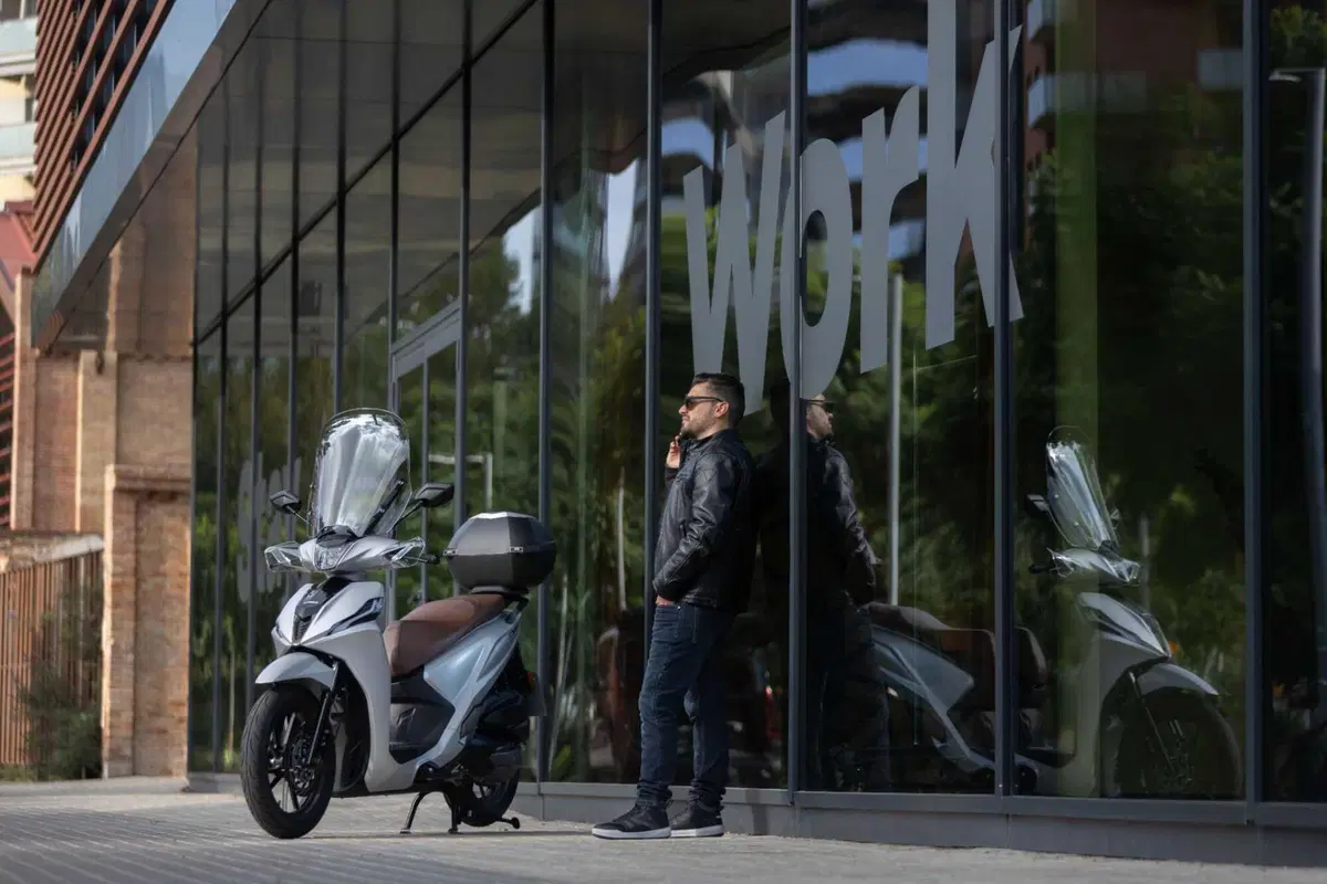EICMA 2025: KYMCO presenta l'Agility NX e il People R... ibrido! (14)