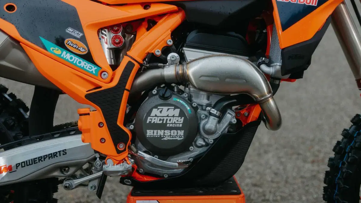 KTM 250 SX-F 250 SX-F Factory Edition (2026) (7)